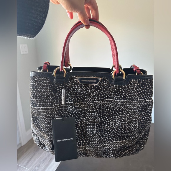 🔥last call!NWT authentic Emporio Armani leather handbag with leopard print. - Picture 2 of 7